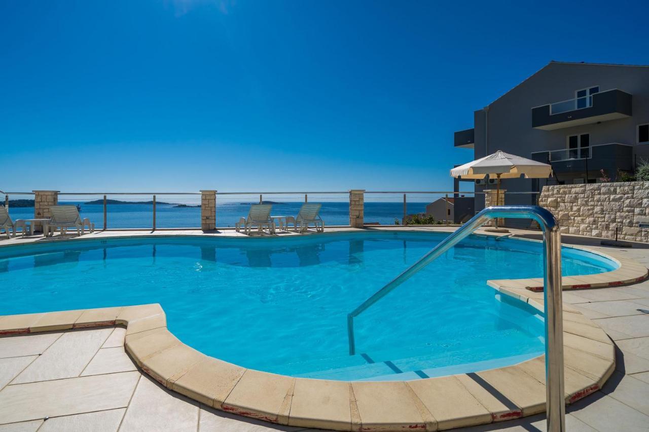 Apartments Marnic- Blue Chill Mlini Eksteriør billede
